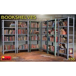 Bookshelves 1/35
