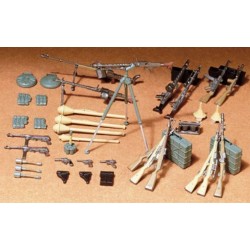 German Infantry Weapons Set...
